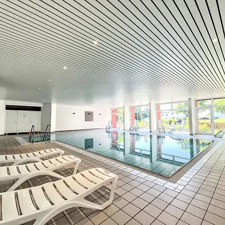B715 By Interhome *