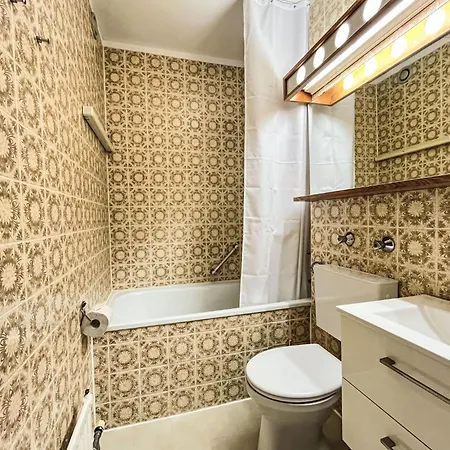 B715 By Interhome Lägenhet *